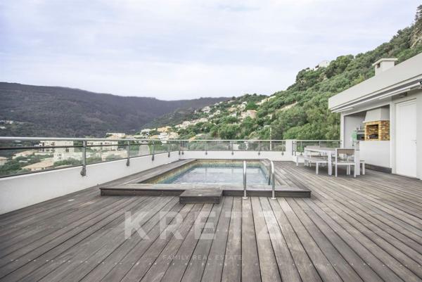 Penthouse d'exception avec piscine privée & vue mer - Bastia