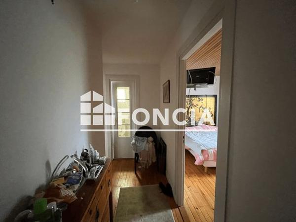 À vendre Maison 8 pièces 259.26 m² - Besançon 25000
