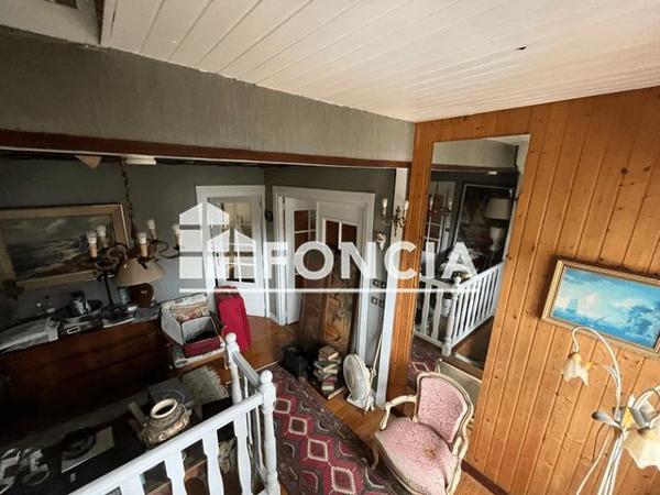 À vendre Maison 8 pièces 259.26 m² - Besançon 25000