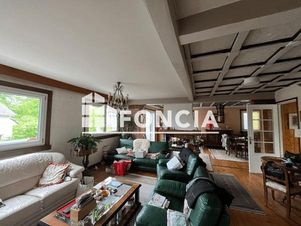 À vendre Maison 8 pièces 259.26 m² - Besançon 25000