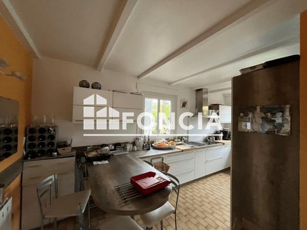 À vendre Maison 8 pièces 259.26 m² - Besançon 25000