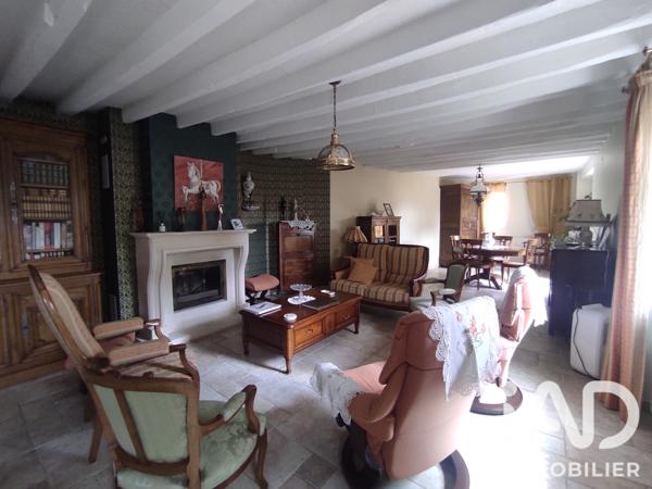 Maison à vendre 9 pièces 224,8 m² Grandpuits-Bailly-Carrois