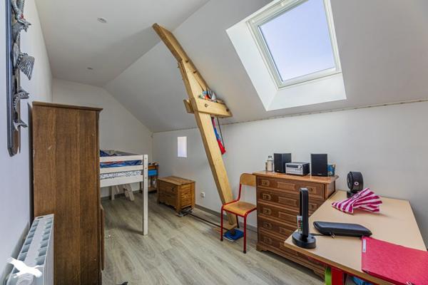 Maison à vendre 189 792 € Descartes 5 p 125 m² DPE C