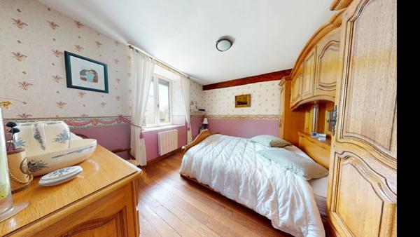 Maison 6 pièces - Terrain clos de plus de 1 000 m2 - Château Gaillard ( proche Toury )