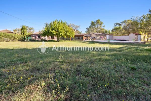 Vente Villa 6 pièces 166 m2 à Le Luc