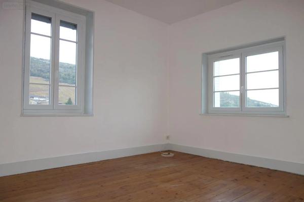 Location - Maison Vergisson 71960 4 pièces 117 m 2 138 m 2