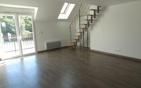 Appartement à louer    1 pièce •  Triel-sur-Seine