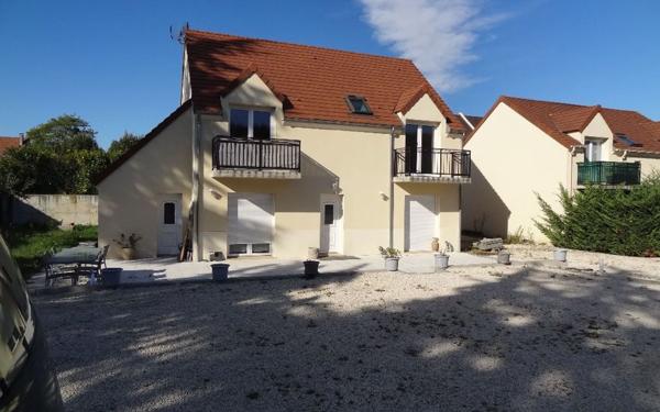 Appartement à louer    1 pièce •  Triel-sur-Seine