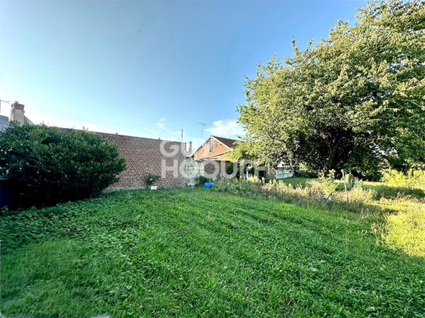 Ensemble immobilier à VENDRE à NOYON