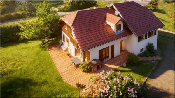 Maison à vendre 6 pièces CROZET (01) Maison traditionnelle de qualité, vue Jura sans vis-à-vis