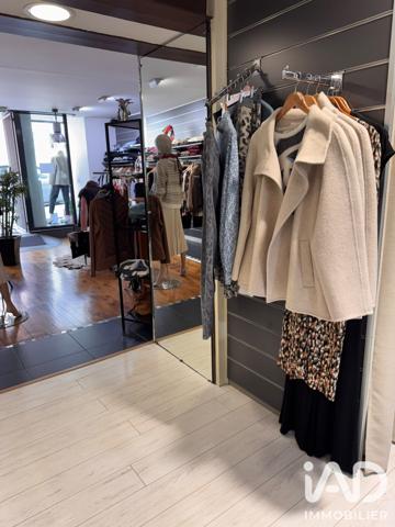 Habillement, Textile​ à vendre 67 m² Ploërmel