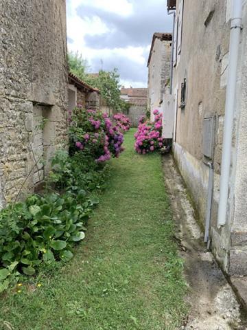 Maison à vendre |  Benest |  3 pièces | 65 m²