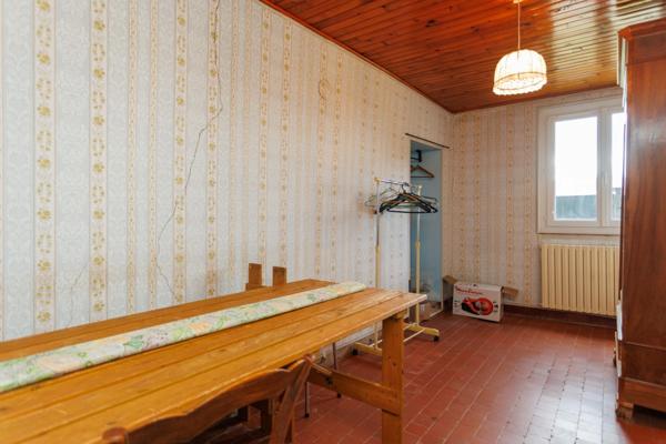 À vendre en exclusivité – Fermette avec nombreuses dépendances et vue dégagée à Saint Agnan 10 min de Digoin (71)