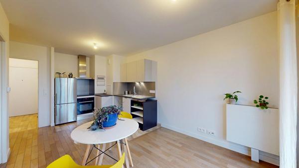 A LOUER - 2 pièces Meublé