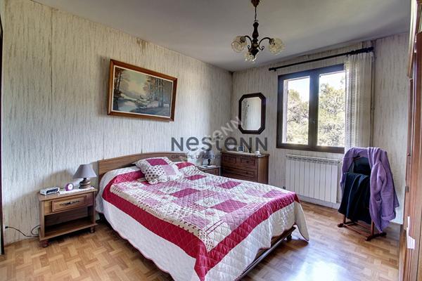 Maison familiale avec double habitation, piscine et grand jardin