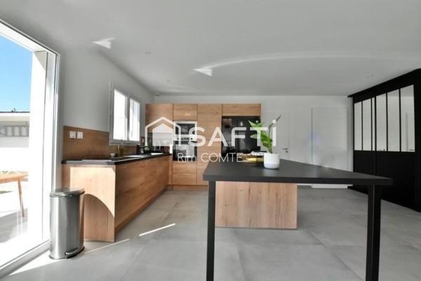 Magnifique Maison de 108m2, plain-pied avec garage!!