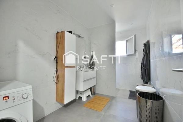 Magnifique Maison de 108m2, plain-pied avec garage!!