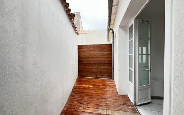 Maison à vendre    3 pièces •  La Flotte