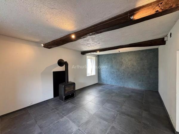 Location Maison 5 pièces 155 m2 à La Bâtie-Montgascon