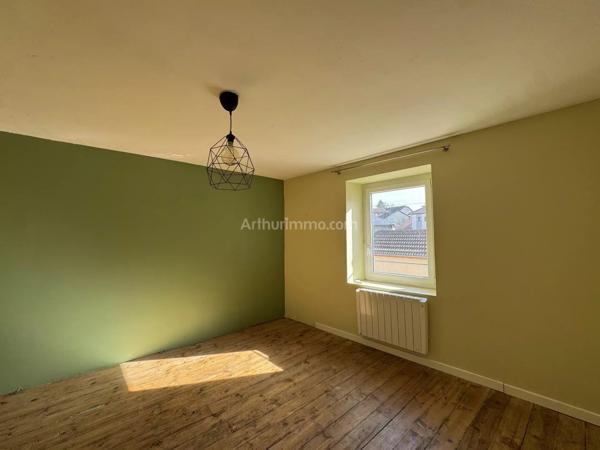 Location Maison 5 pièces 155 m2 à La Bâtie-Montgascon