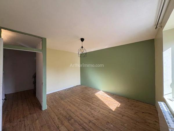 Location Maison 5 pièces 155 m2 à La Bâtie-Montgascon