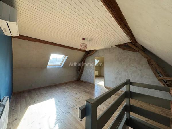 Location Maison 5 pièces 155 m2 à La Bâtie-Montgascon