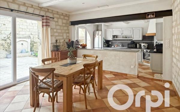 Maison à vendre    5 pièces •  Beaucaire