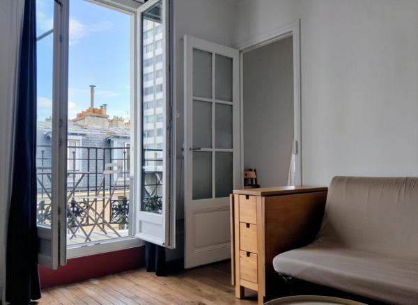 Studio sous les toits à Beaugrenelle
