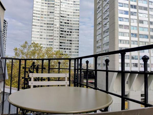 Studio sous les toits à Beaugrenelle