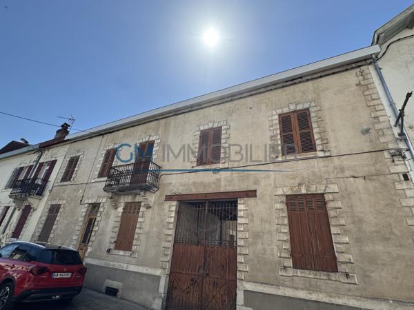 DAX CENTRE – ATELIER À TRANSFORMER EN APPARTEMENT – 61 M² – PETITE COPROPRIÉTÉ