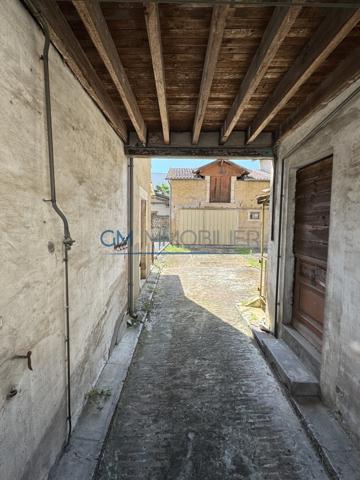 DAX CENTRE – ATELIER À TRANSFORMER EN APPARTEMENT – 61 M² – PETITE COPROPRIÉTÉ