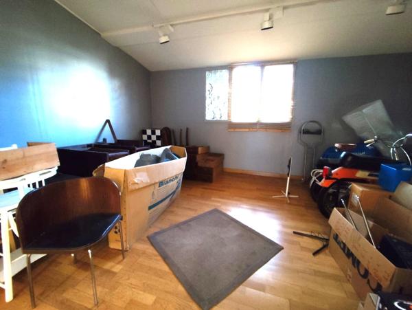 Local Commercial 6 pièces - 364 m²