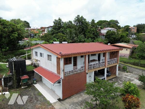 Villa 6 pièces Gondeau