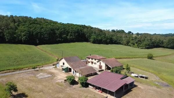 maison 8 pièces 199m² à vendre à Hagetmau