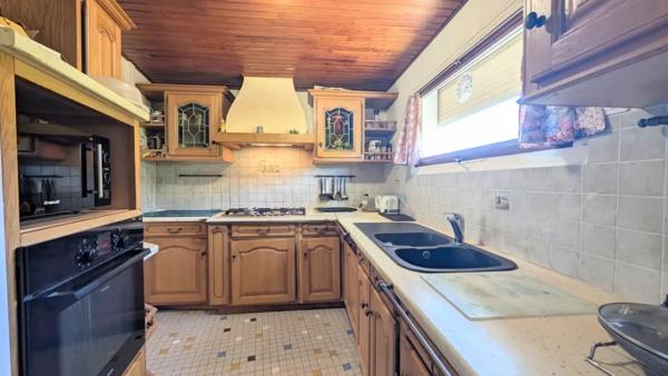 maison 8 pièces 199m² à vendre à Hagetmau