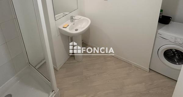 Location Appartement meublé 2 pièces 41.82 m² - Cholet 49300
