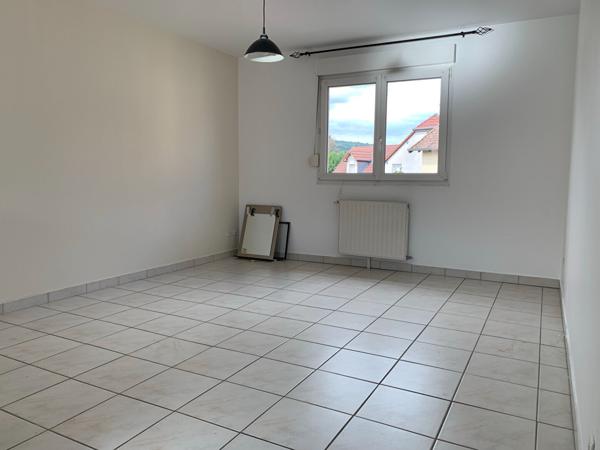 APPARTEMENT T2 + GARAGE CENTRE VILLE HERICOURT
