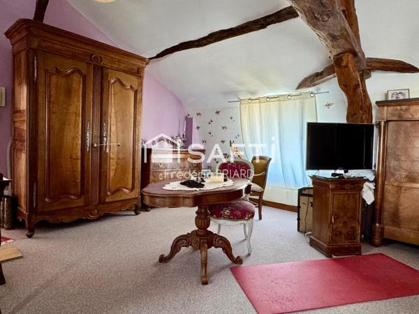 Maison de charme avec piscine et 155m2 dépendances