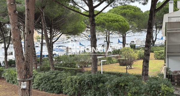 À vendre Appartement 3 pièces 43.16 m² - Port Camargue 30240