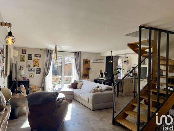 Maison 4 pièces de 90 m² à Peymeinade (06530)