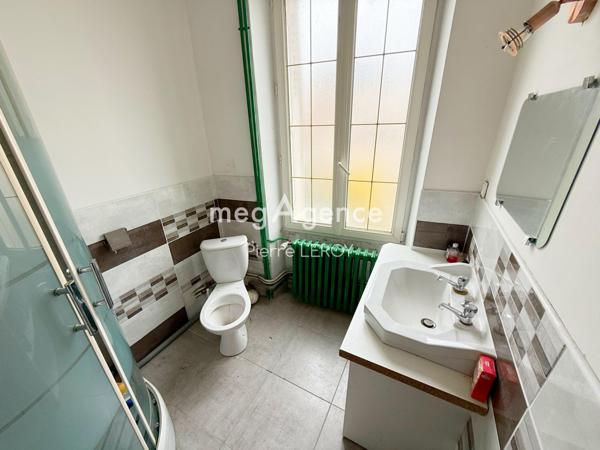 Maison à CHALONNES-SUR-LOIRE, 49290 - 5 pièces 133m²