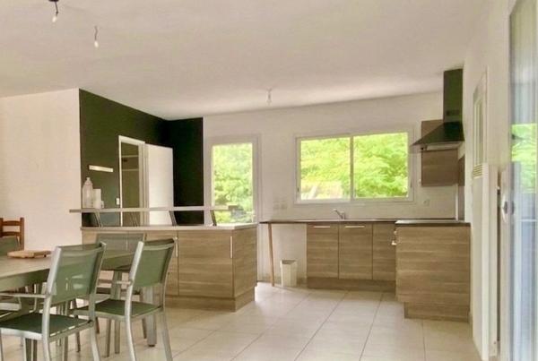 Le confort du plain-pied dans un environnement paisible