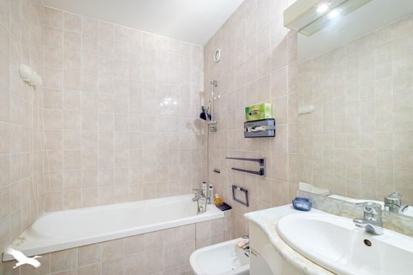 Appartement à vendre 289 689 € Lyon 09 4 p 100 m² DPE D
