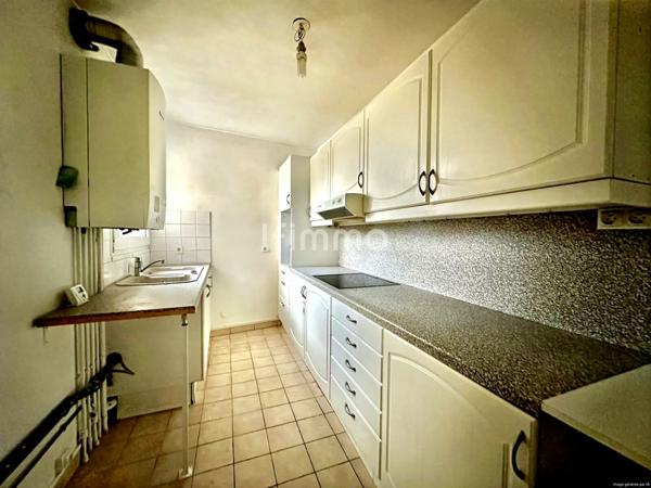 Villemomble- Appartement 2P 55m2 + Loggia 5m2-Cave et Parking