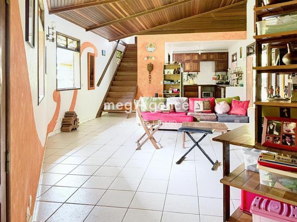 Maison à MATOURY, 97351 - 6 pièces 160m²