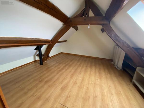 Maison à louer à Blanot en Saône-et-Loire (71250), ref : l800199307   
Nouville