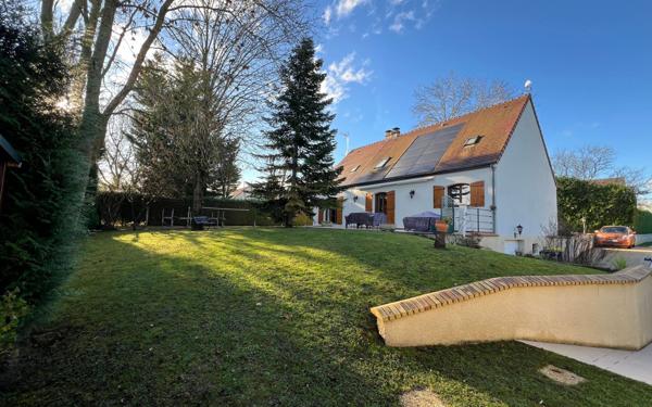 Maison à vendre    6 pièces • 185 m2 Annet-sur-Marne