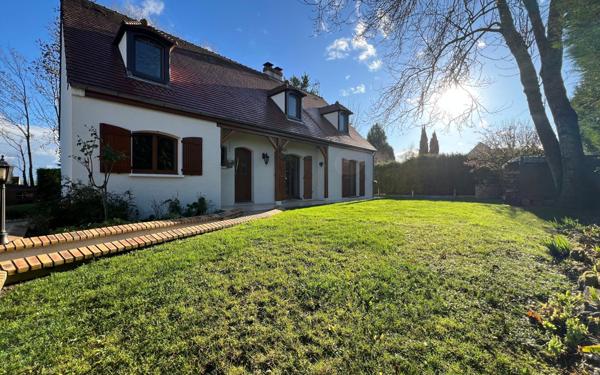 Maison à vendre    6 pièces • 185 m2 Annet-sur-Marne