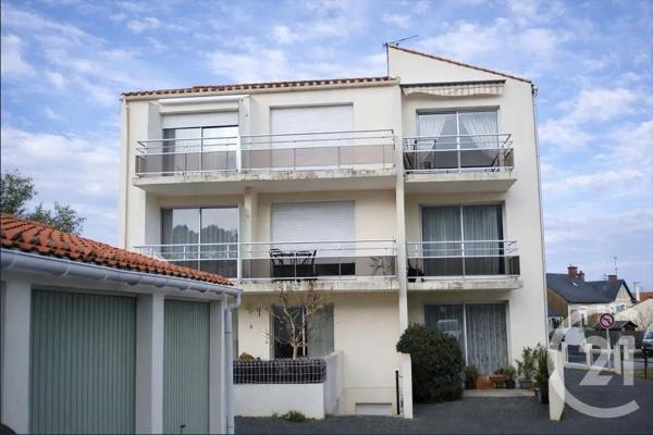 Appartement F2 à vendre  2 pièces - 53,38 m 2   ST JEAN DE MONTS  - 85