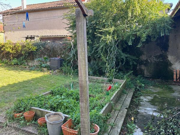 Dpt Gers (32) proche de VILLECOMTAL SUR ARROS à vendre maison P4 de 129 m2 - Terrain de 650 m2